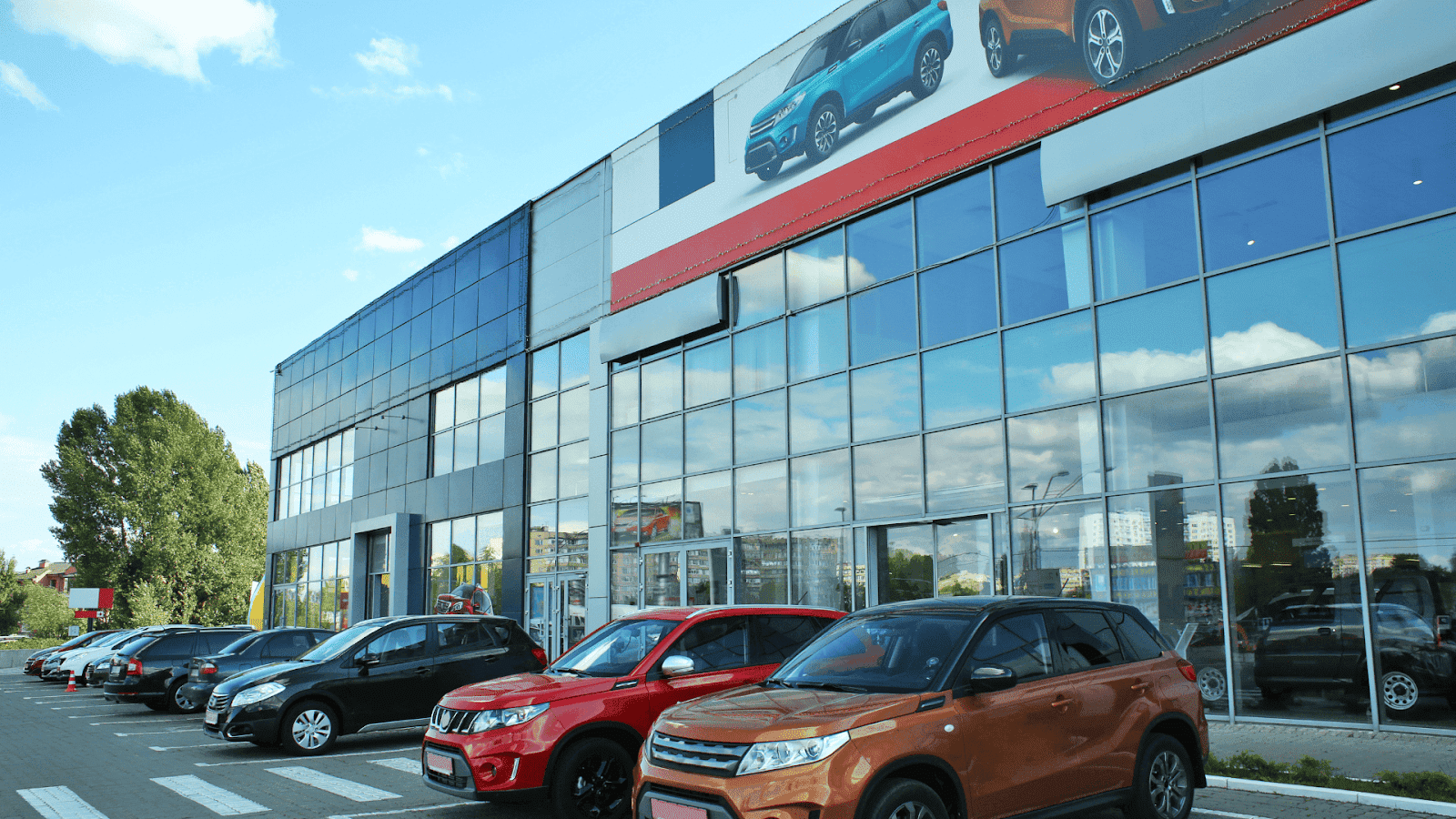Selling cars through used car dealerships Selling cars through used car dealerships