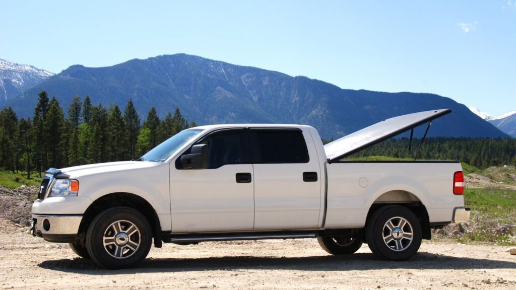 Things to know before buying a pickup truck